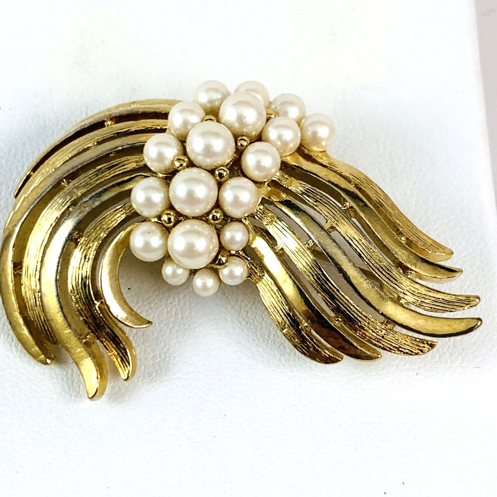 Vintage Faux Pearl Polished and Textured Gold Tone Brooch Pin
