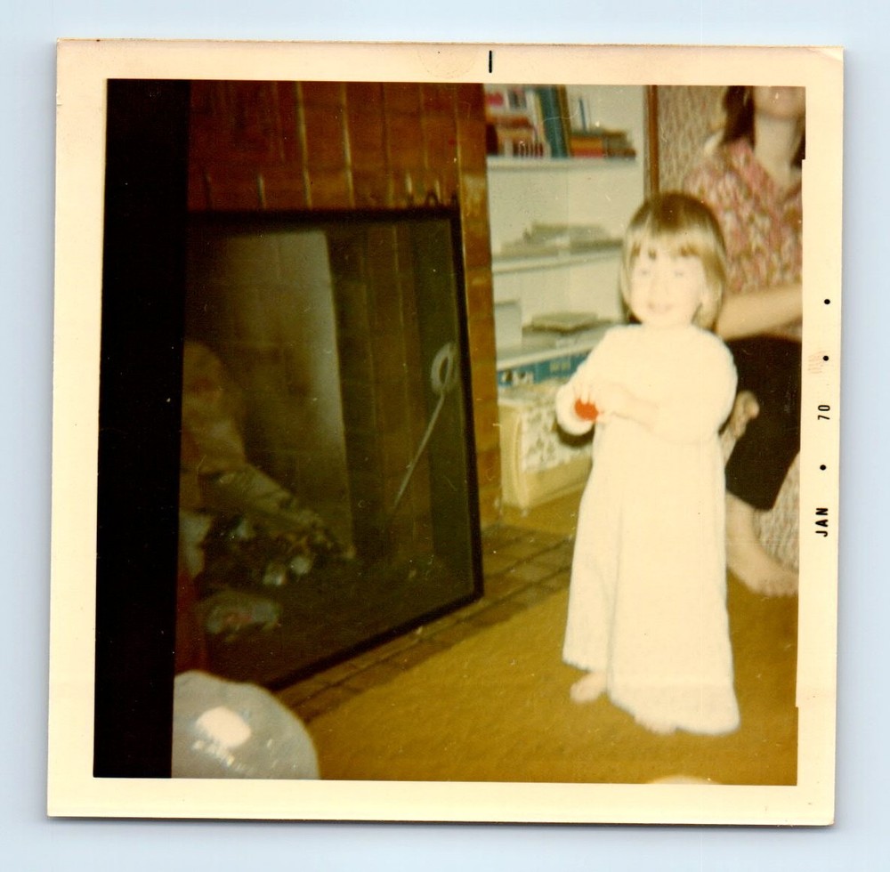 Old Vintage Square Color Photo GIRL IN LIVING ROOM 1970 SNAPSHOT PHOTOGRAPH