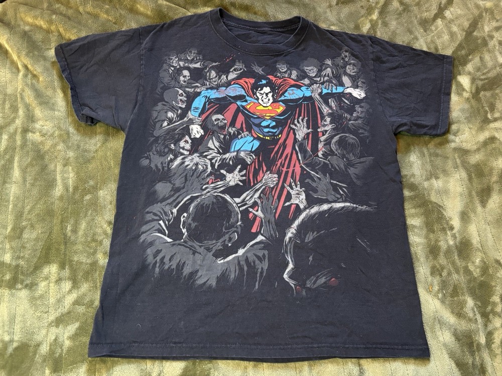 Vintage Y2K Superman Shirt Mens Medium Black Super Hero DC Comics Zombie 2000s