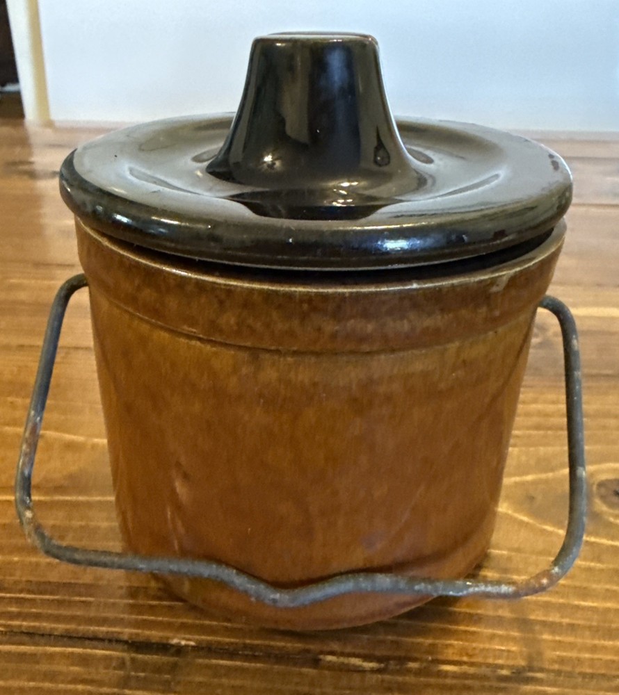 Vintage Stoneware Brown Ceramic Crock Jar with Wire Clasp Lid 4