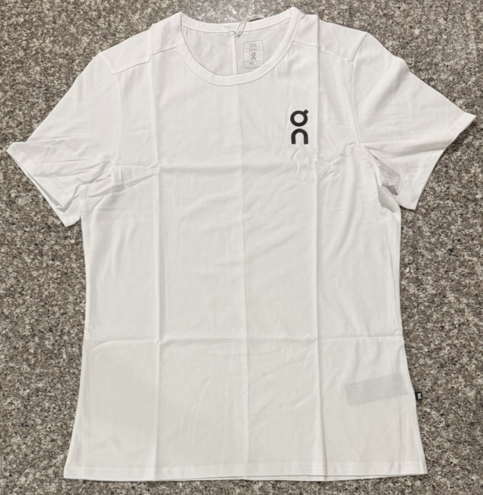 On Running T-Shirt Men’s Graphic-T White US Size L