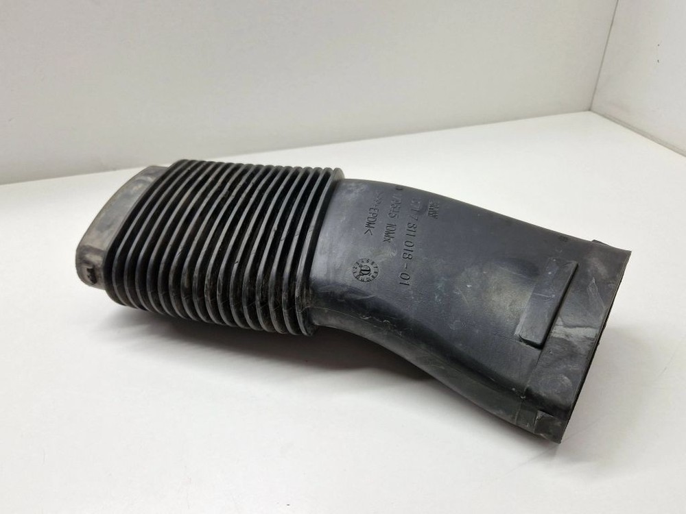 BMW X3 F25 2011 Diesel 135kW Air Intake Duct Part 7811018