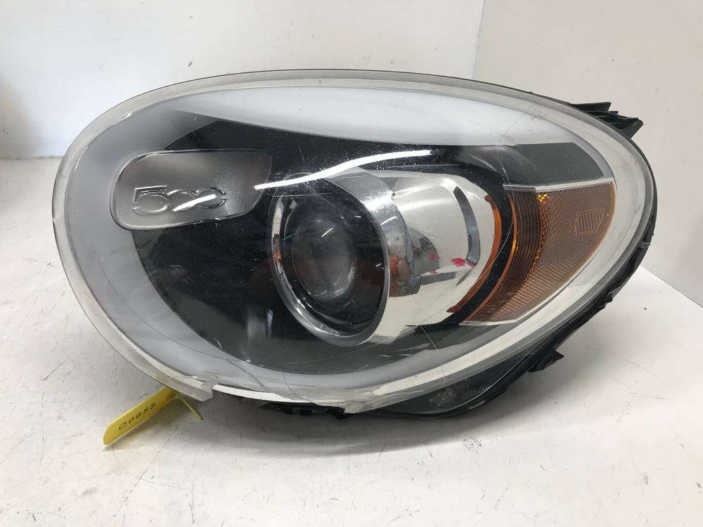 Fiat 500 Left Driver Side Headlight OEM 519784470 2016-2019 For Parts