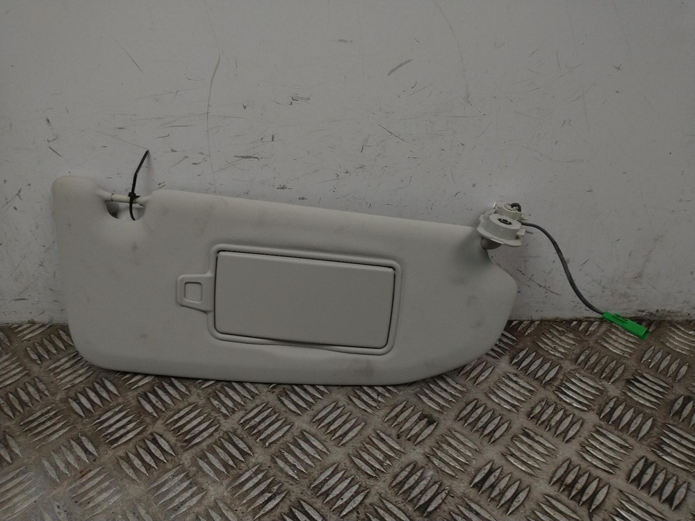 VOLVO XC60 T5 Momentum AWD Sun Visor 2017-2025 Mk2 39842506