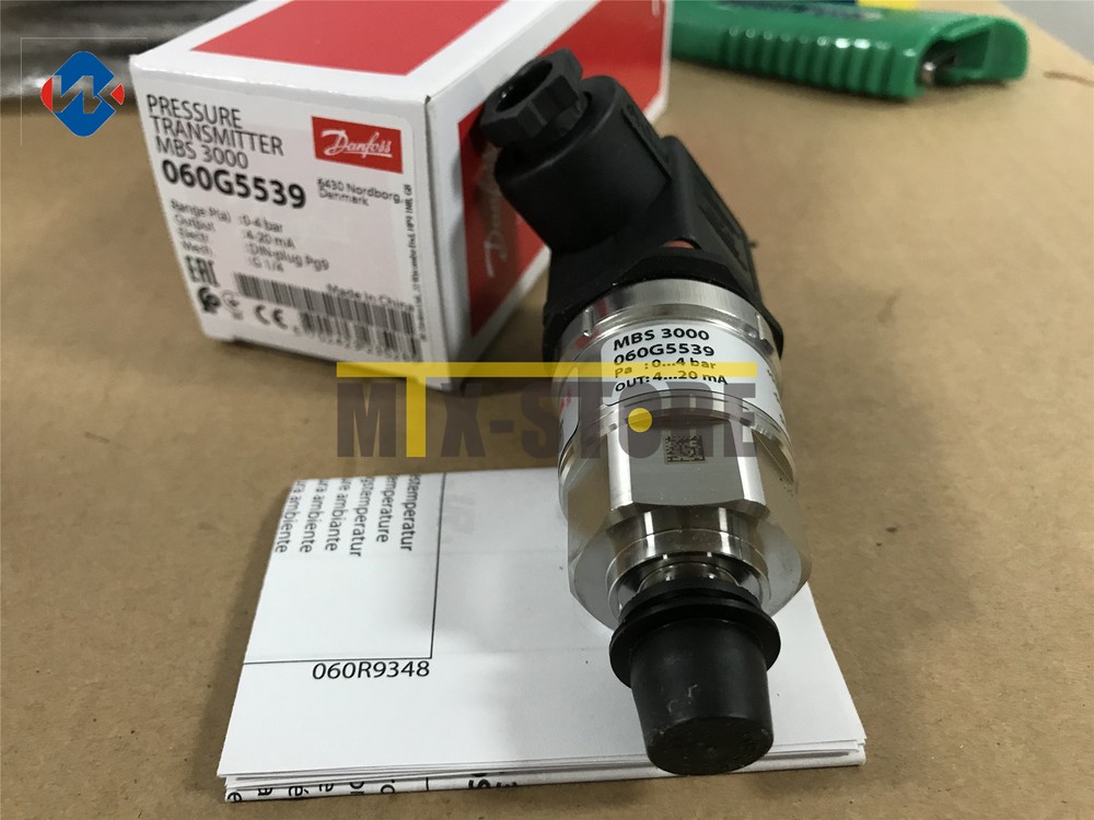1PC New DANFOSS 060G5539 Pressure Sensors Brand New Ones