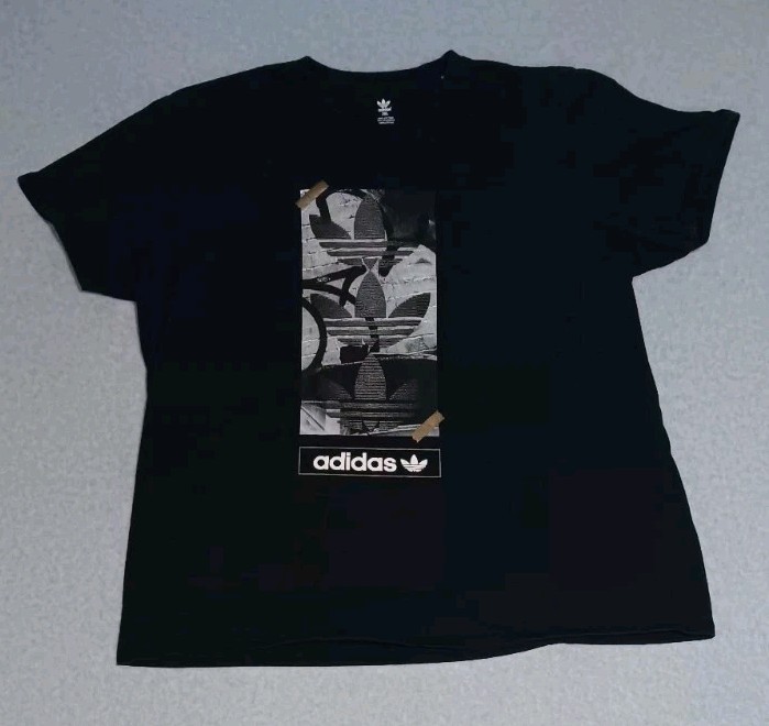 Adidas Short Sleeve Graphic Tee Mens Size 3XL Black And Gold Logo