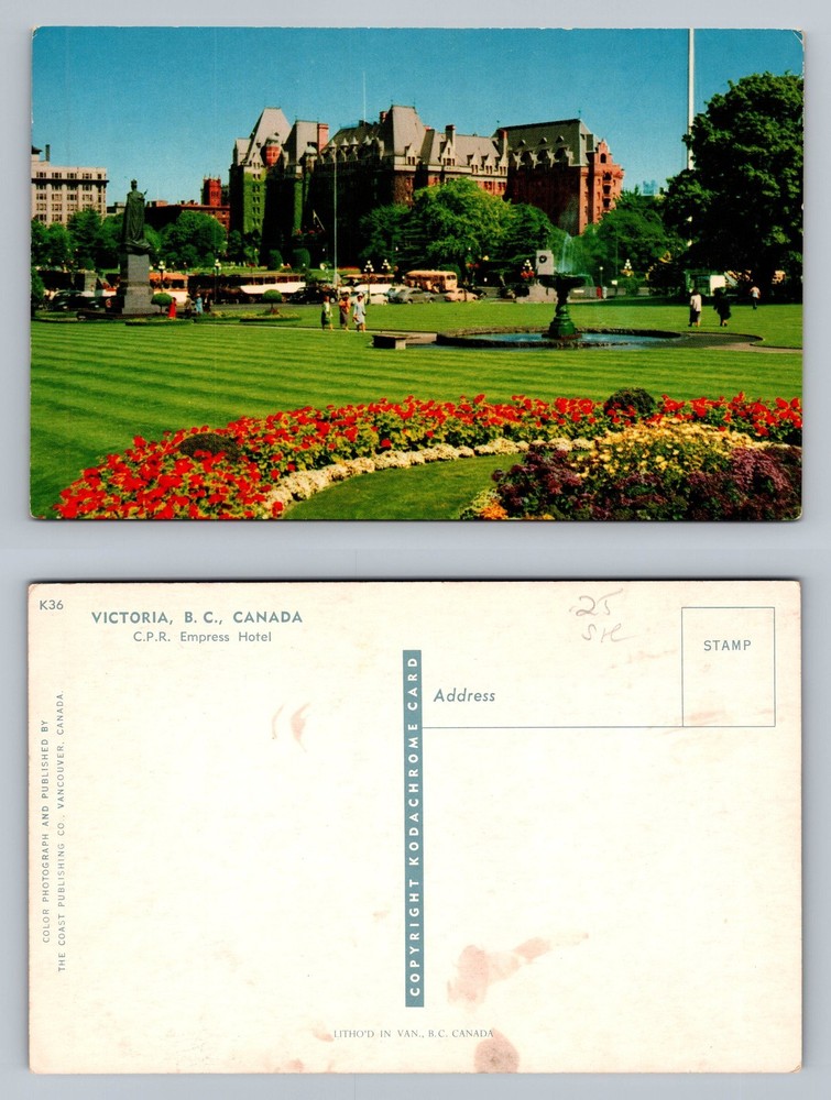 Victoria, BC-Canada, CPR Empress Hotel Garden Scene PC Vintage Postcard