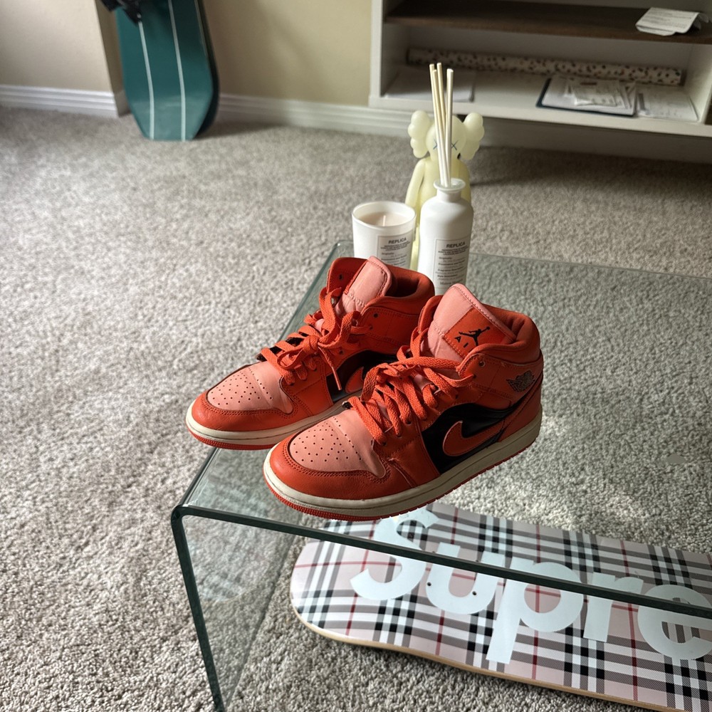 Nike Women's Air Jordan 1 Mid SE Crimson Bliss Orange Rush DM3381-600 Size 5.5