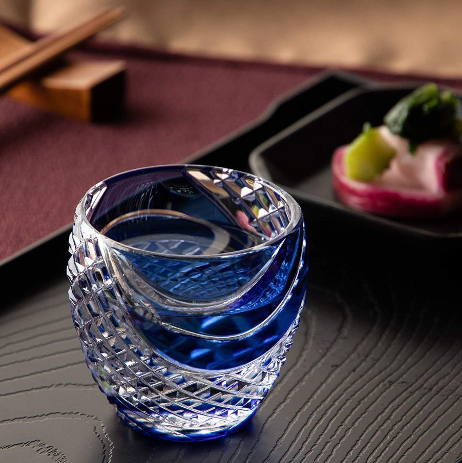 Kagami Crystal Edo Kiriko Cold Sake Glass Blue Fish Scales Strip Pattern MIJ NEW
