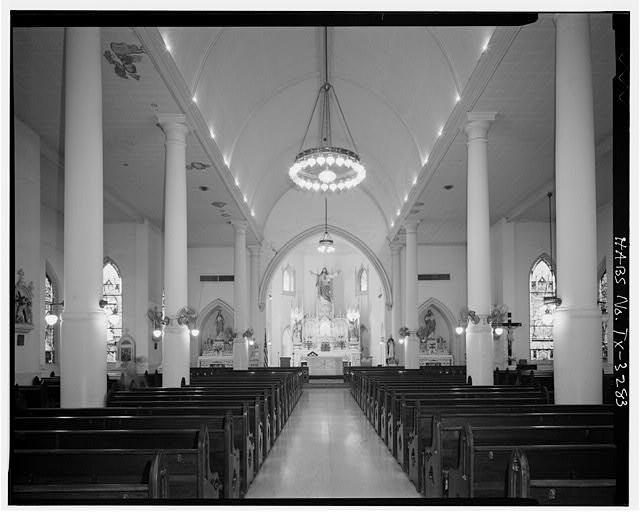 Photo:Texas Church Interior 1900s Gothic Revival Nave Stained Glass Pews