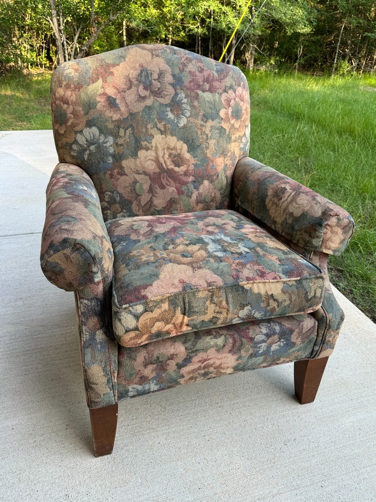 Ethan Allen Floral Upholstered Accent Armchair Living Room with arm rest covers!
