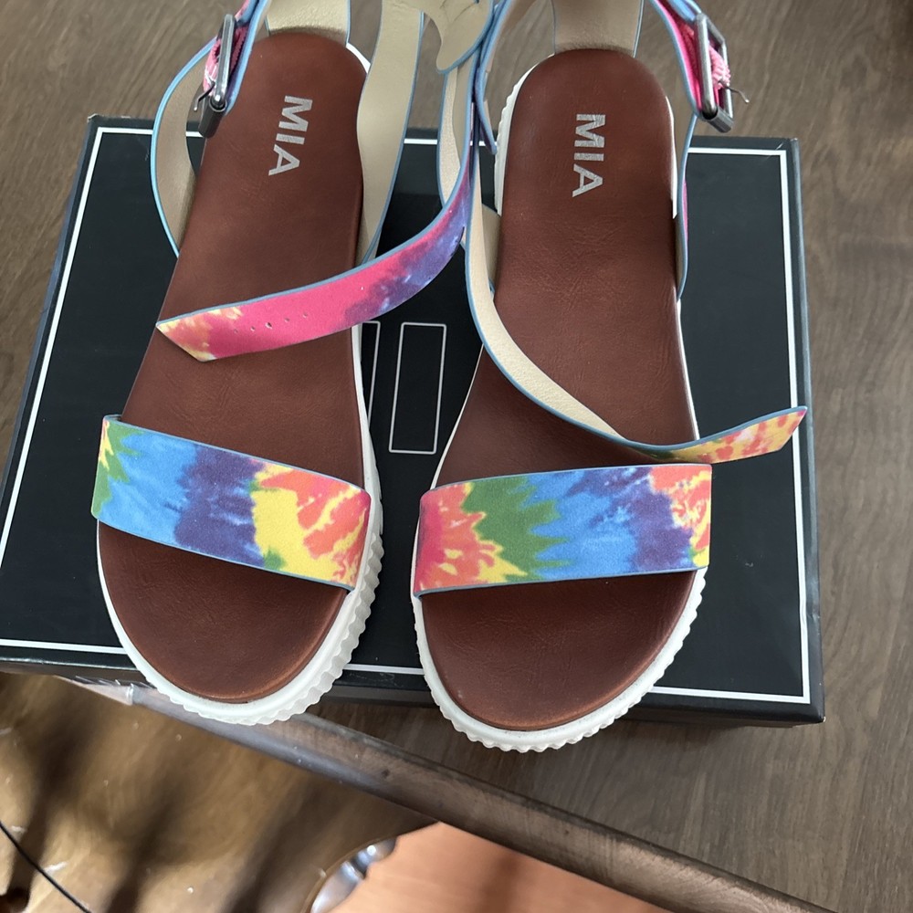 MIA MADY PLATFORM SANDALS  Women's Size 7.5  RAINBOW TIE DYE  NEW IN BOX!!