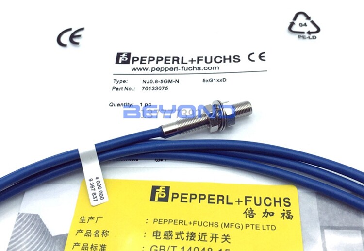 1PC NEW FOR Pepperl+Fuchs proximity switch sensor NJ0.8-5GM-N