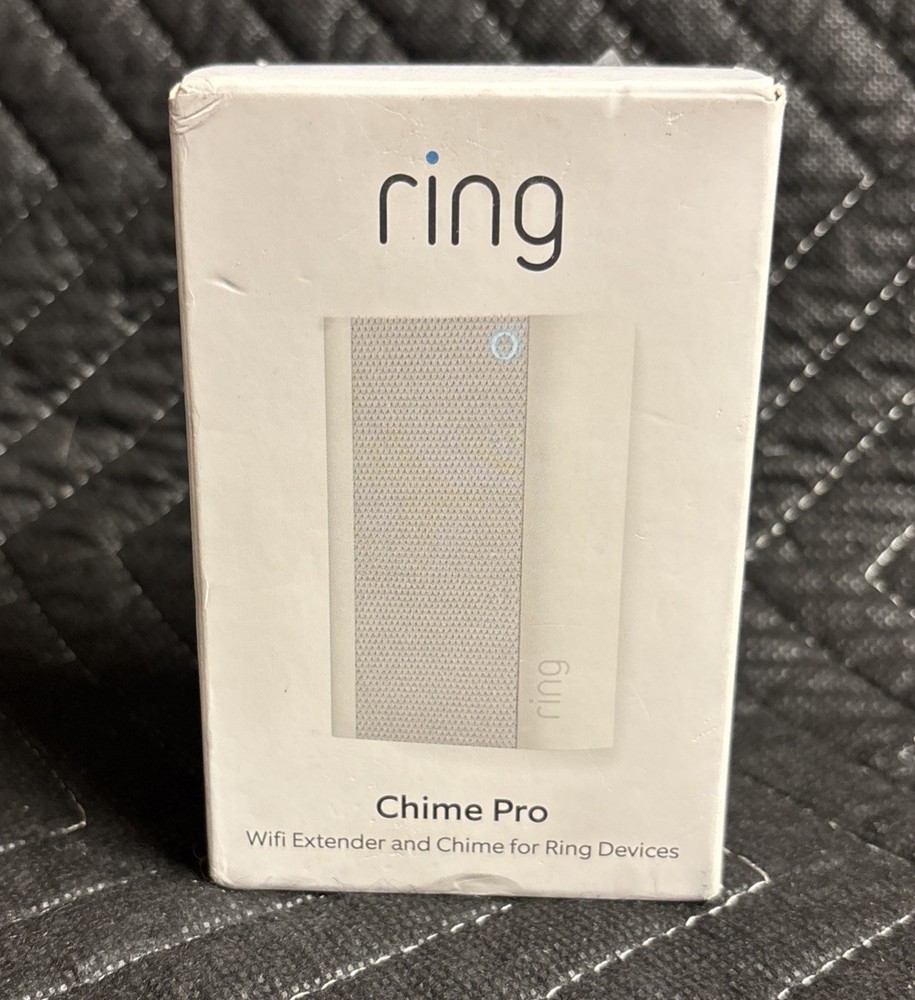 Ring Chime Pro Wi-Fi Extender for Smart Doorbell in White - Model 8AC1PZ-0EN0