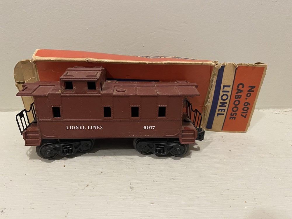 O Gauge Lionel Brown Caboose Train #6017-1  1:48 Scale Post War Brown Freight