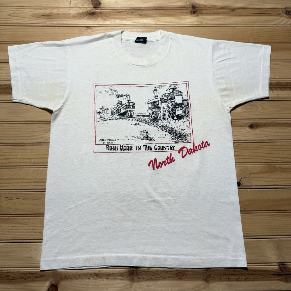 Vintage 80's Tractor Rush Hour Country Funny North Dakota Comic Shirt Size Large