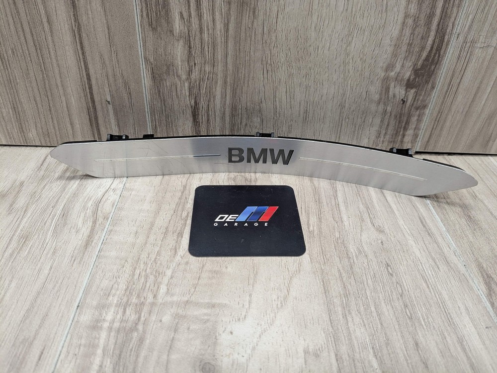 *19-25 OEM BMW G05 X5 Rear Left Driver Side Door Sill Cover Trim Sill Kick Plate