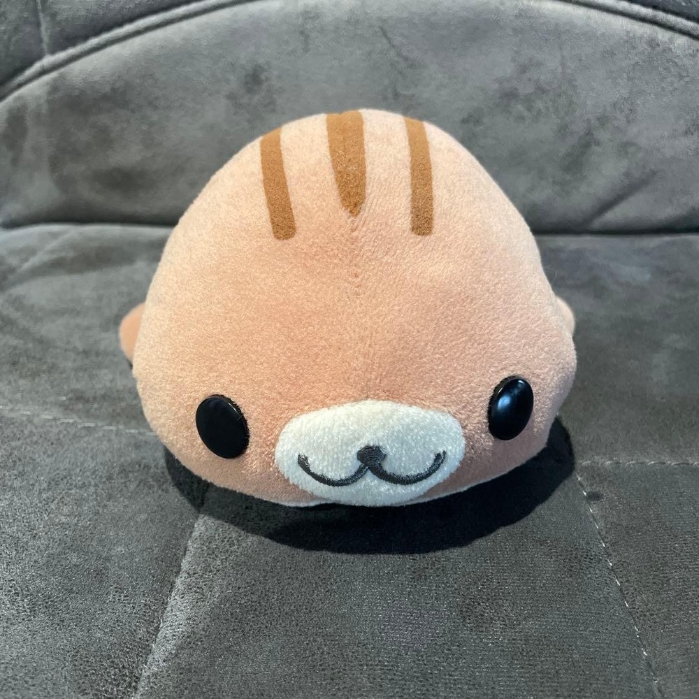 Mame Goma Shimagoma Bead Plush #fd20a0