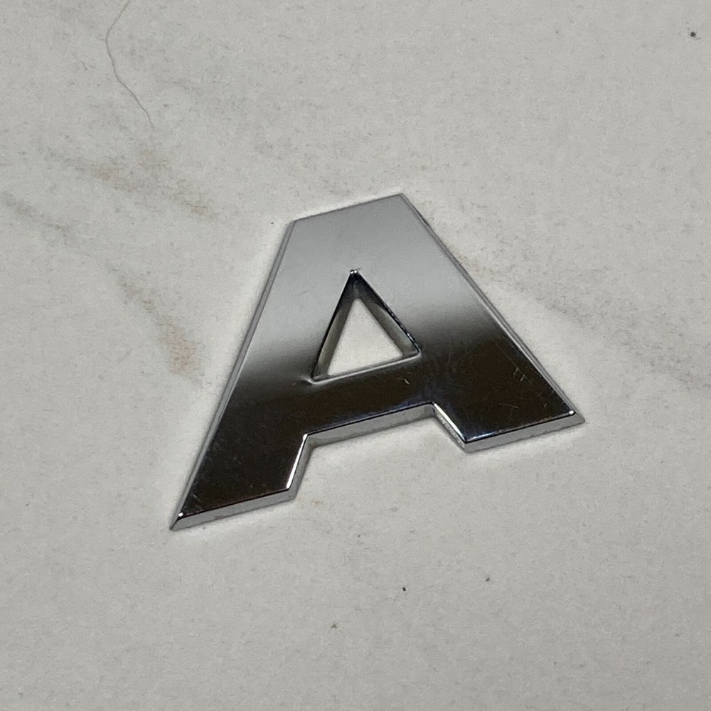 2009-2014 Volkswagen Routan SE Emblem Letter 'A' Rear Tailgate Chrome