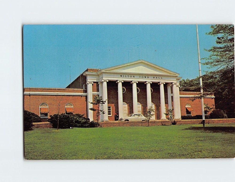 Postcard Wilton Town Hall Wilton Connecticut USA