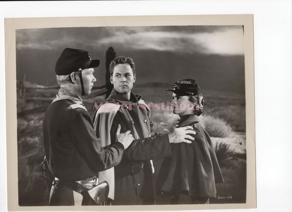 Vintage Photo 1949 John Agar Harry Carey Jr. Joanne Dru She Wore a Yellow Ribbon