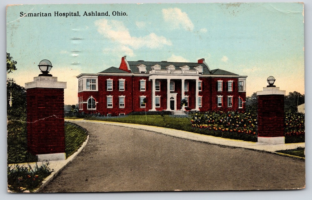 Hospital~Ashland Ohio~Samaritan Hospital~Brick Entrance Posts~1915 Postcard