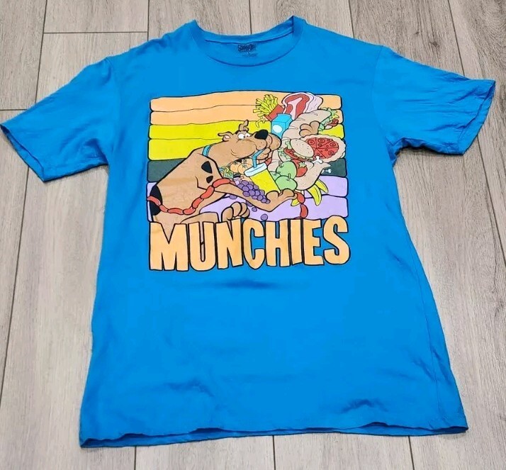 Scooby-Doo Munchies Graphic T-shirt Adult Men Women Large Blue