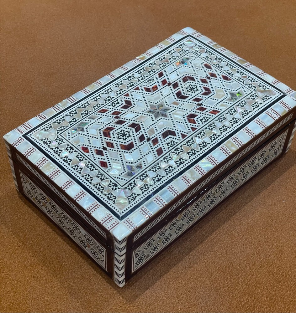 Egyptian Wood Jewelry Box Inlaid mother of Pearl Handmade 8