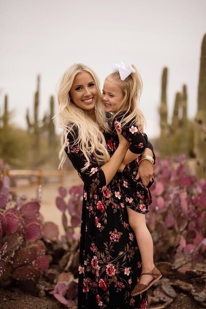 Family Matching Mom Daughter Dresses Clothes Floral Dress Kids Parent Child