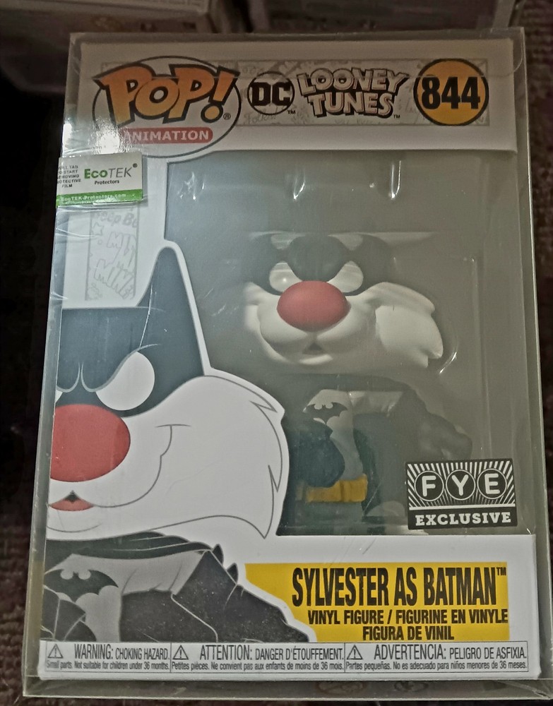 Funko Pop DC Looney Tunes Sylvester as Batman 844 Vaulted Exclusive
