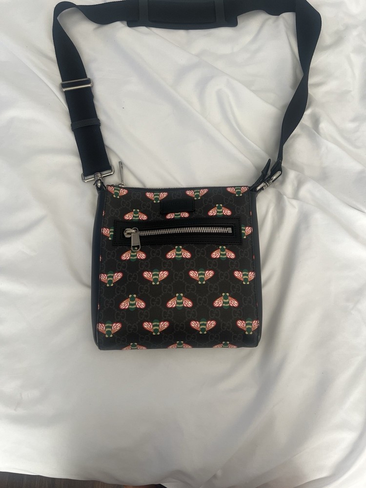 Gucci Bee Print Messenger Bag in Black and Gold