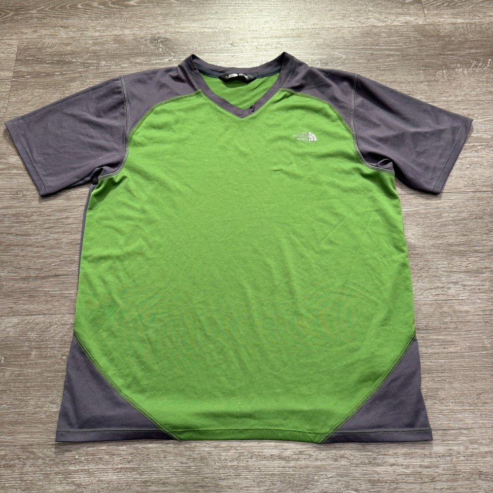 North Face Shirt Mens Medium Green Lightweight Short Sleeve Hike Crew Neck