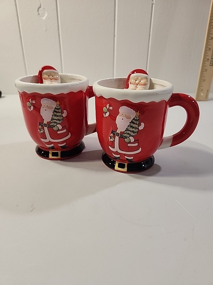 Pair Of Santa Cocoa Mugs With Spoons READ NOTE IN DESCRIPTION