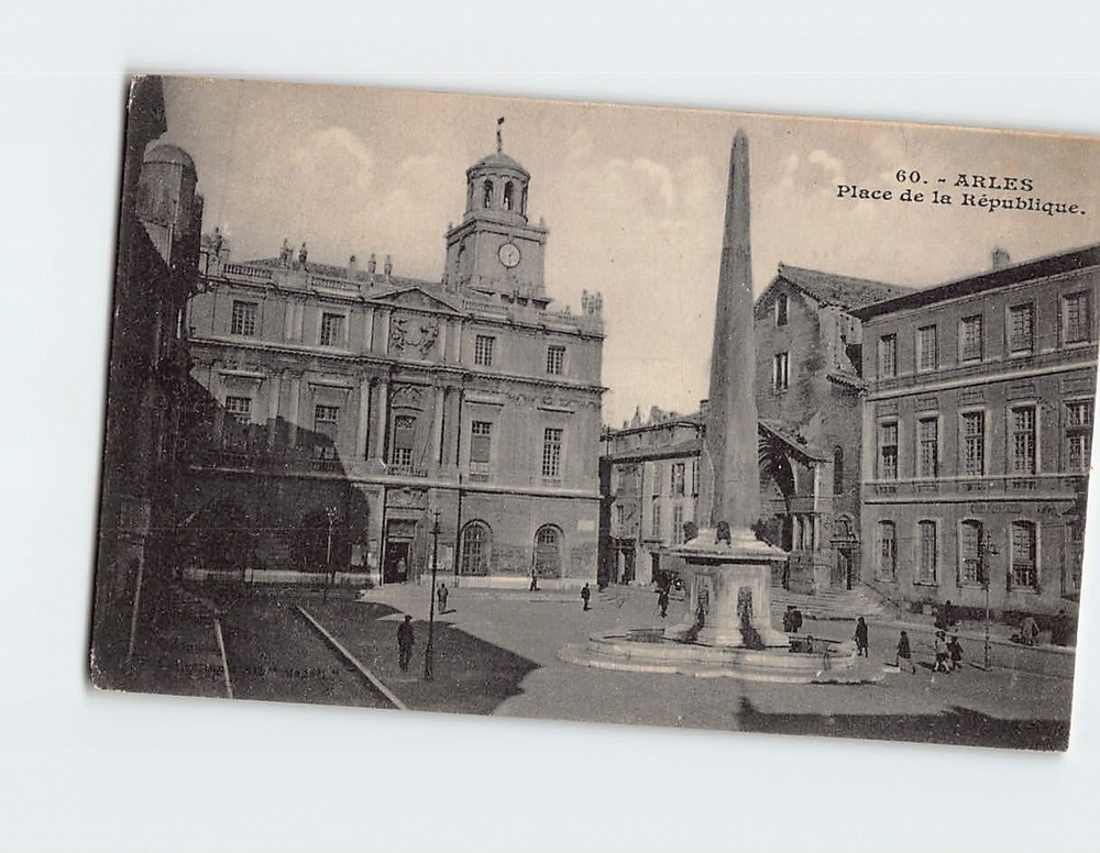 Postcard Place de la République, Arles, France