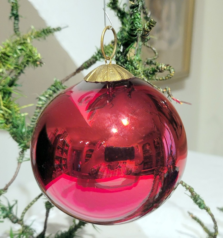 Vergo French Kugel Christmas Red 1920s Heavy Glass Ornament, Brass Cap . 3