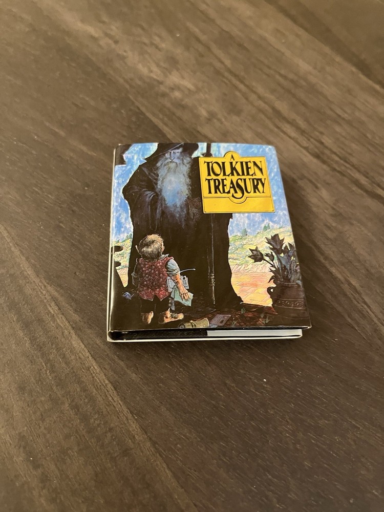 Tolkien Treasury by Alida Becker (2001, Hardcover)