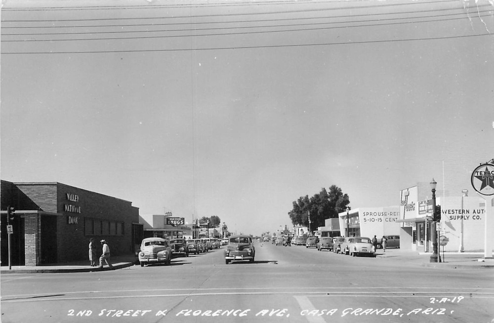 2nd Street And Florence Ave., Casa Grande, AZ Real Photo Postcard. Texaco. Cars