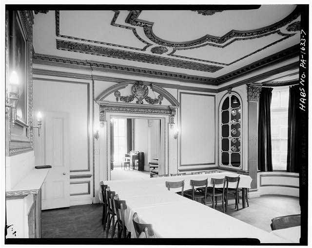7. NORTHWEST ROOM, FIRST FLOOR, LOOKING SOUTH - Henry Charles Lea House, 3903