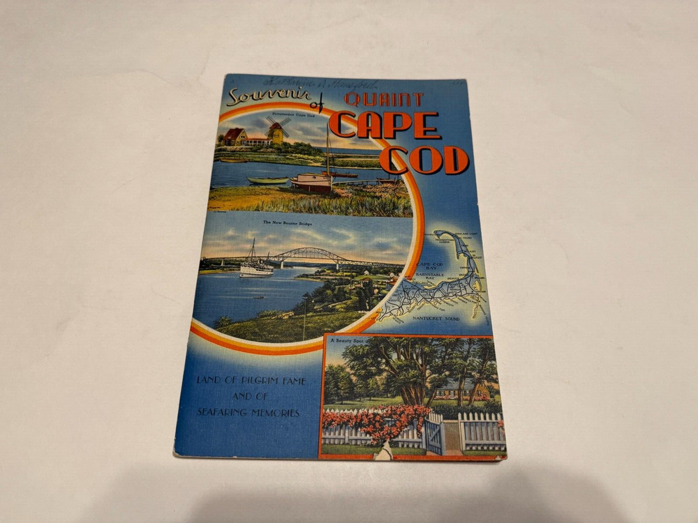 1930’s Vintage Souvenir Booklet of Quaint Cape Cod.. Soft Cover B17