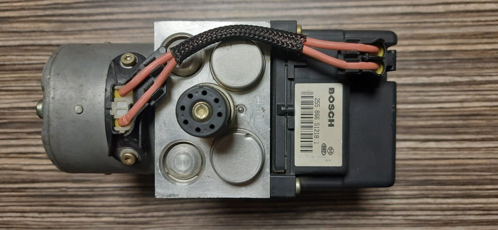 ABS Control Unit for Ford Mondeo II 98BG2M110BC Replacement-image