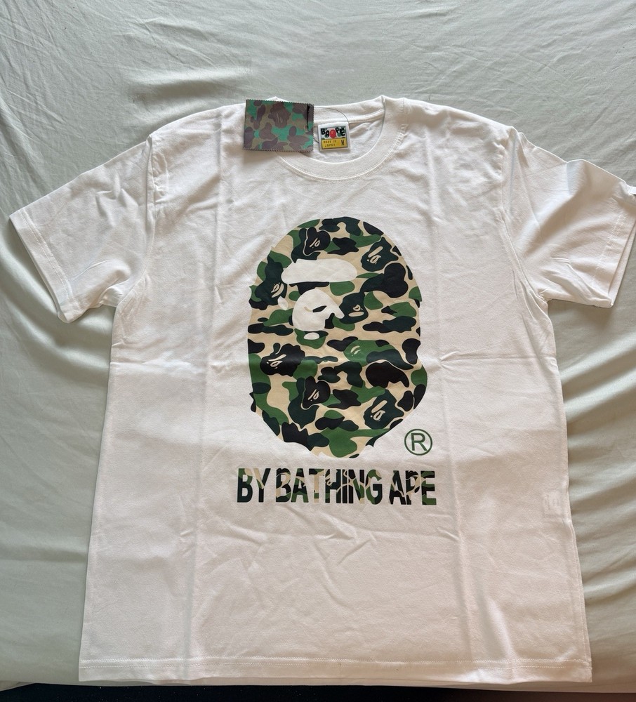 A Bathing Ape BAPE Ape Head Camo Graphic Print Crew Neck T-Shirt Men M
