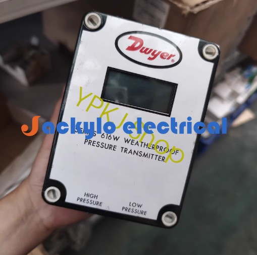 1PCS NEW Dwyer 616W-2M-LCD Pressure gauge Fast delivery Via Fedex/DHL