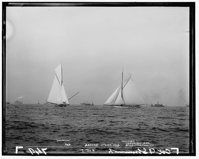Shamrock,Columbia,before start,sloop,yachts,America's Cup Races,regattas,c1899