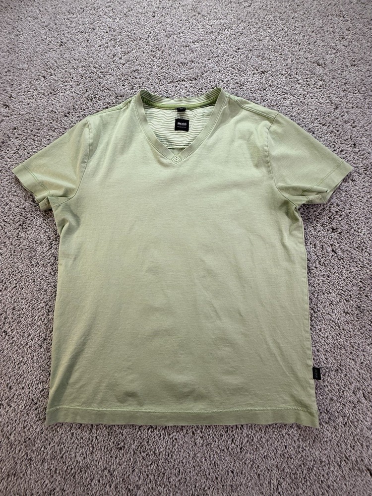 Hugo Boss Men’s Medium T Shirt V Neck Green