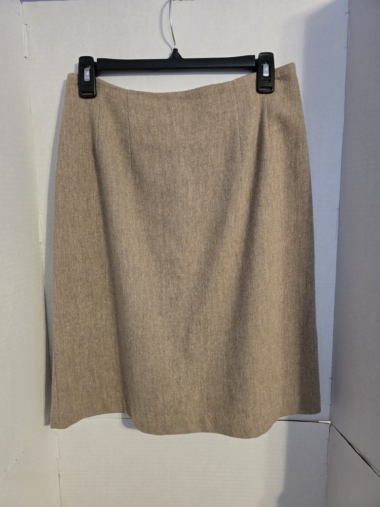 J.G. Hook Skirt Size 8, Tan/Beige 100% Wool, Pencil,  Lined,  Slit, Made In USA