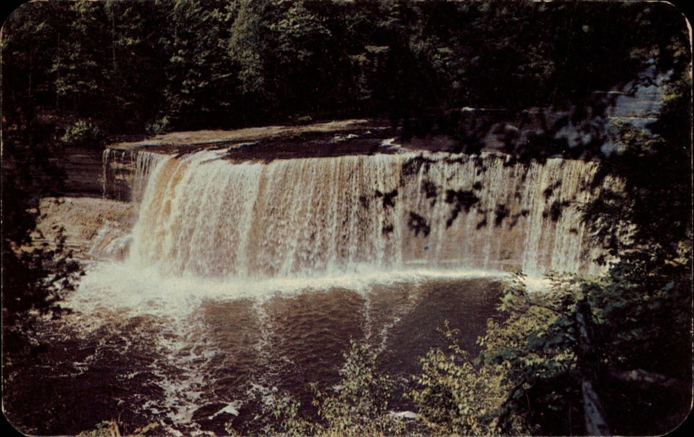 Michigan Tahquamenon Falls upper peninsula ~ 1950-60s vintage postcard