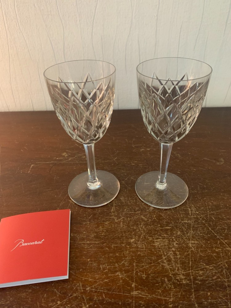 2 Wine Glasses Thorigny Model in Baccarat Crystal (Price of Two)