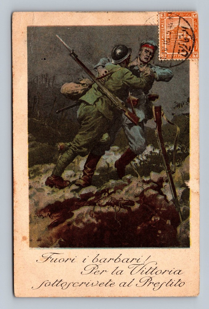 Italy- Men In Uniform Fighting Standard Post Old Card View PC Vintage Postcard