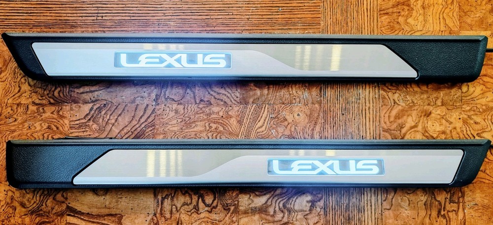 Lexus ES350 2019-25 Genuine OEM Illuminated Front Door Sills 2pc Set BLK+WHT LED