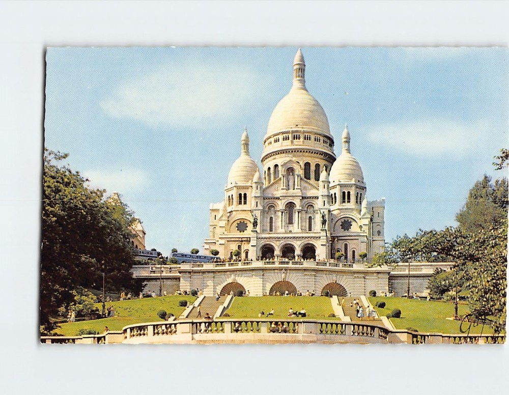 Postcard La basilique du Sacré Cœur de Montmartre Paris France
